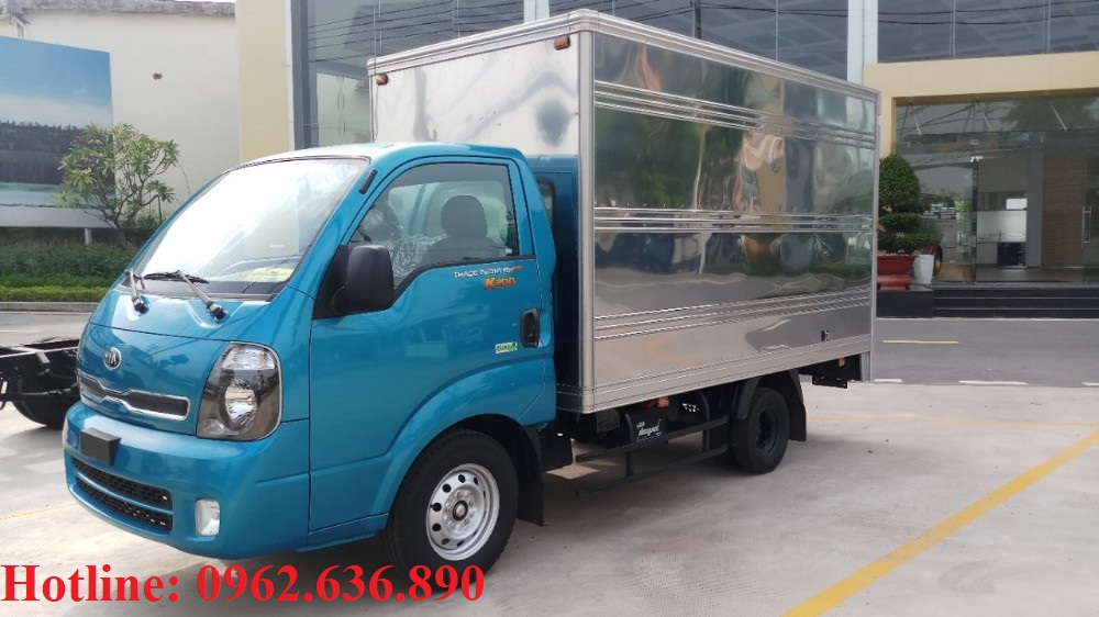 Xe-tải-kia-k200-thùng-kín-màu-xanh-dương